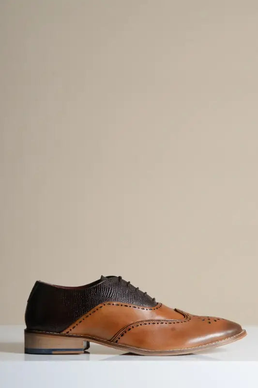 Bruna läderskor Marc Darcy Ryan - Wingtip brogue - schoenen